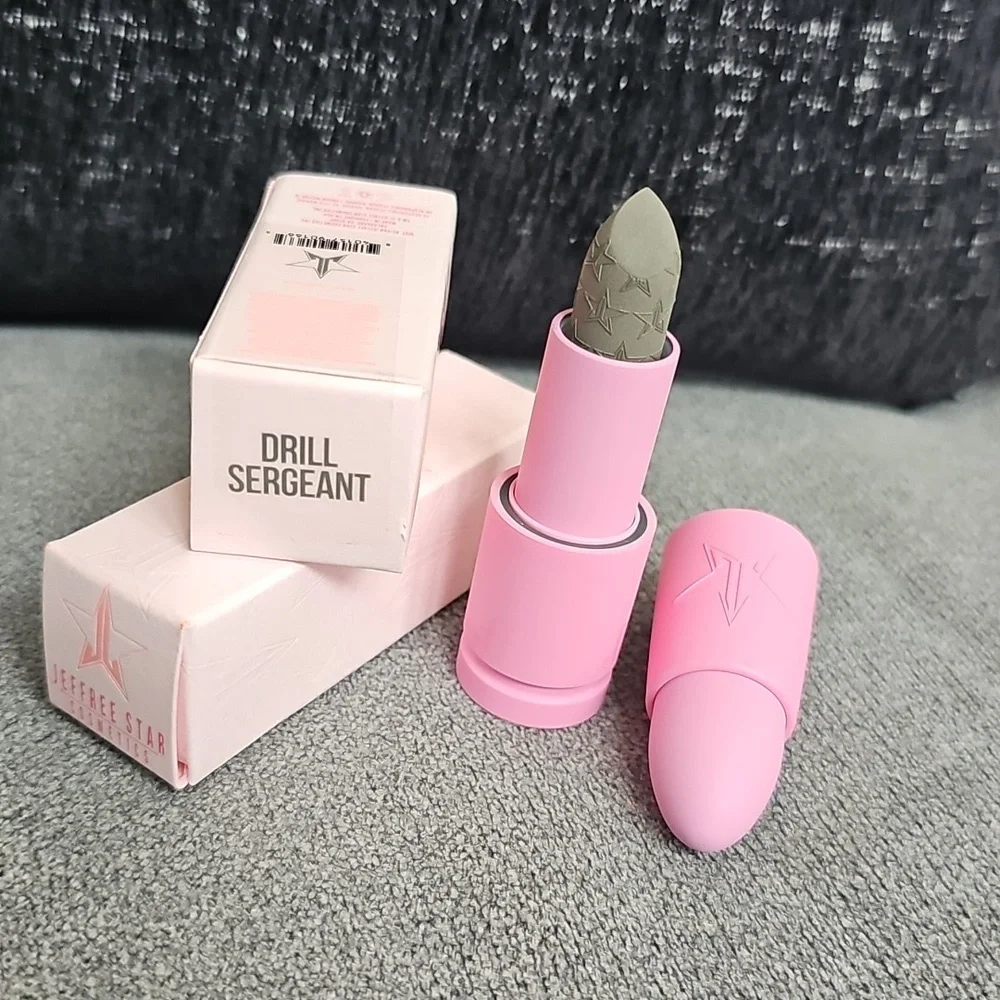 New Jeffree Star Cosmetics Velvet Trap Drill Sergeant Lipstick Gray/Grey